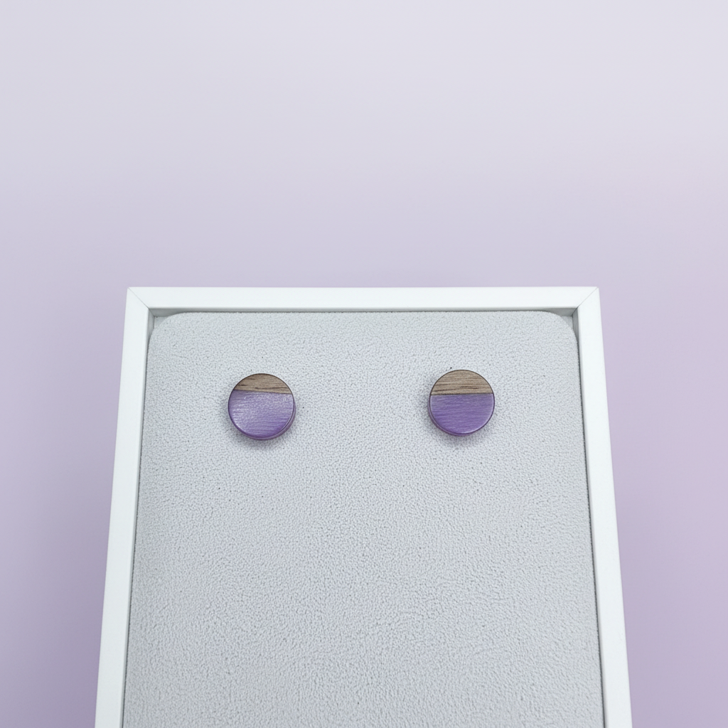 Wood & Resin Studs