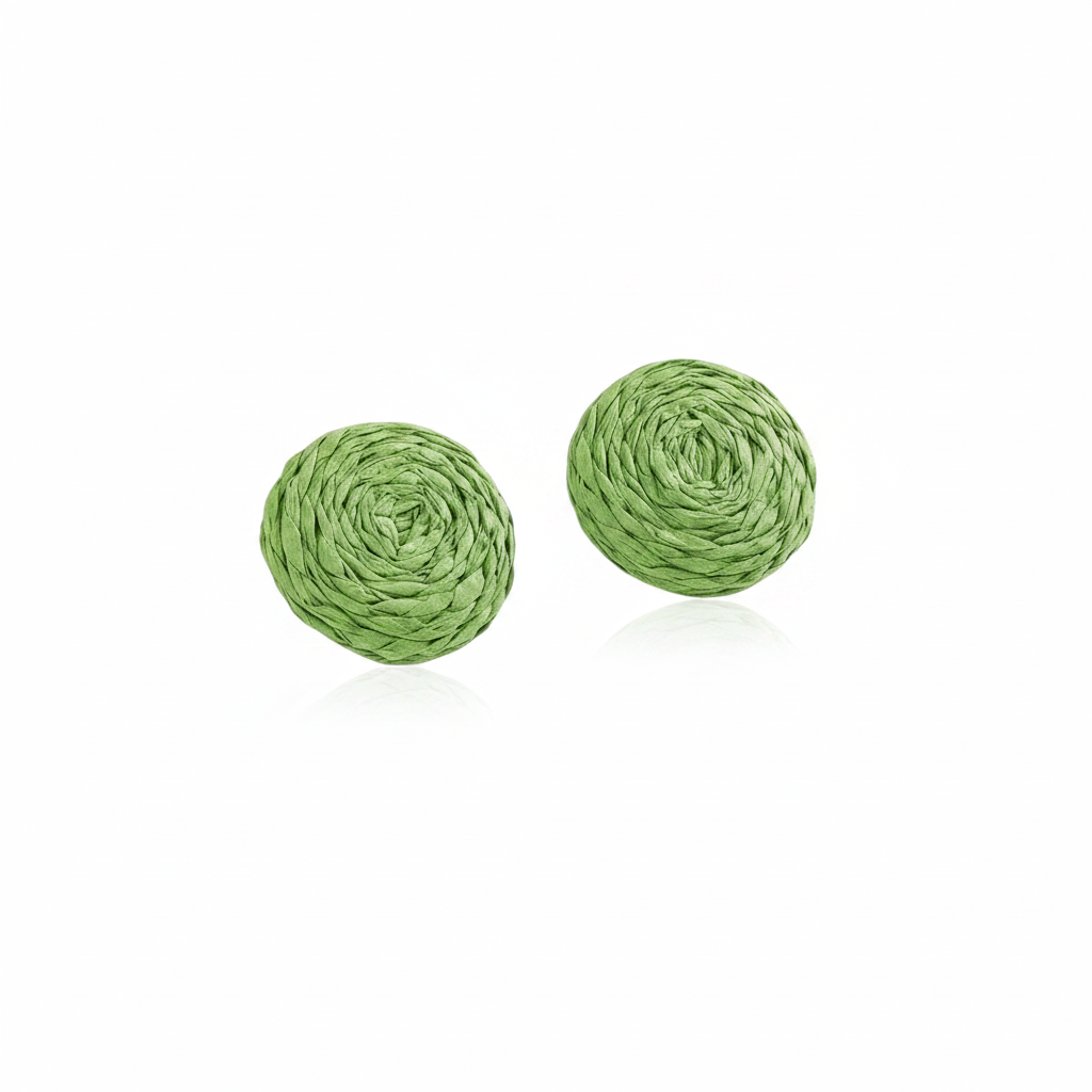 Raffia studs