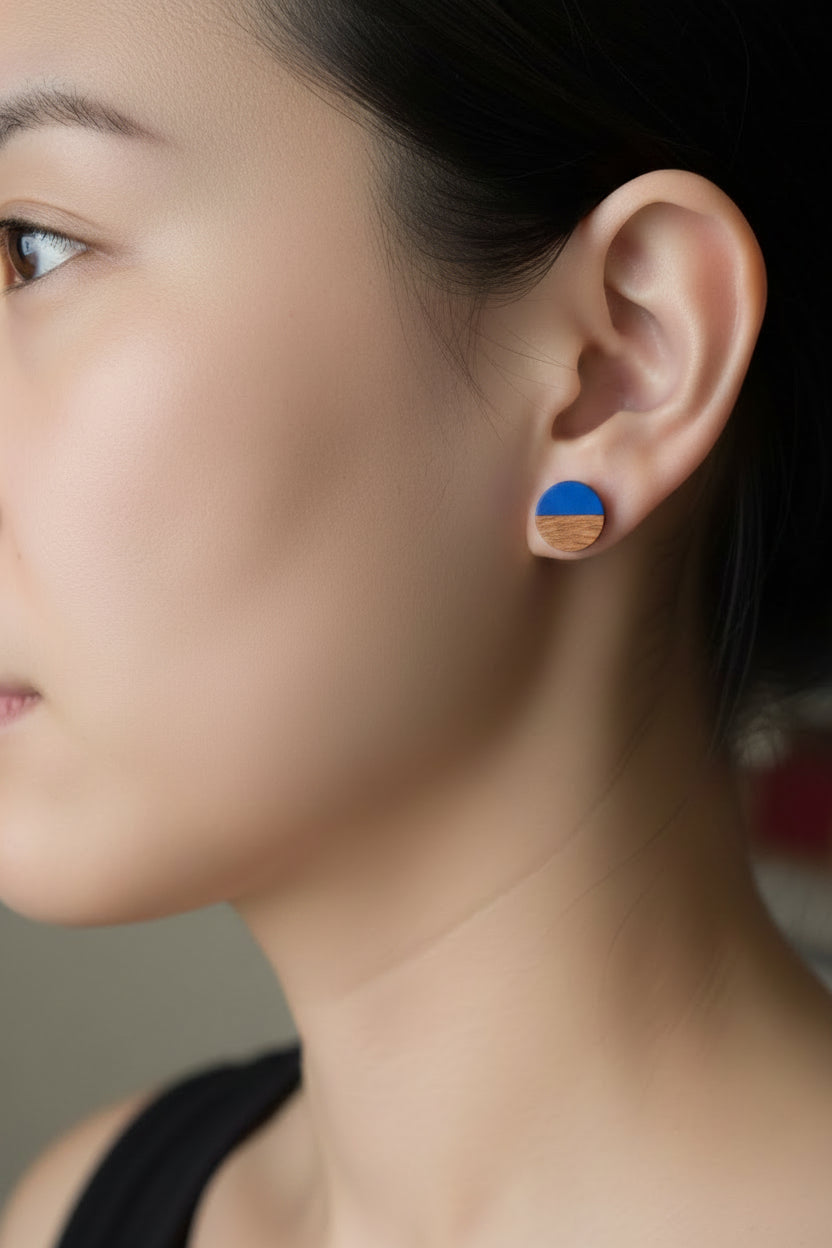 Wood & Resin Studs